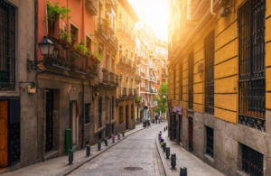 Journaway Spanien Norden Stadt