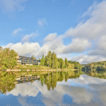 Reisen Aktuell Weihnachten Bayerischer Wald Dreiburgensee Naturhotel Außenansicht