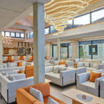 Reisen Aktuell Weihnachten Bayerischer Wald Dreiburgensee Naturhotel Lobby