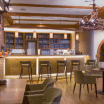 Reisen Aktuell Weihnachten Schwarzwald Moenchs Waldhotel Bar