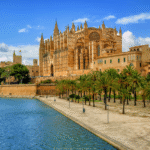 Reisen Aktuell Mallorca Mandelblüte Palma Kathedrale