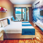 Reisen Aktuell Die Wilde Schönheit Des Balkans Carine Hotel Delfin Doppelzimmer Meerblick Beispiel