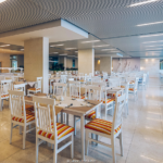 Reisen Aktuell Die Wilde Schönheit Des Balkans Carine Hotel Delfin Restaurant