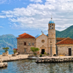 Reisen Aktuell Die Wilde Schönheit Des Balkans Klosterinsel Maria Vom Felsen