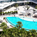 Reisen Aktuell Montenegros Küstenschätze Carine Hotel Kumbor Außenpool