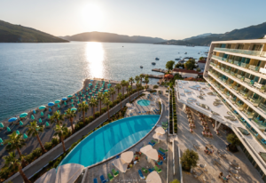 Reisen Aktuell Montenegros Küstenschätze Carine Hotel Kumbor Aussicht