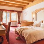 Reisen Aktuell Trentino Alpin Royal Wellness Refugium Resort Suite Beispiel