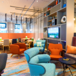 Reisen Aktuell Hamburg Holiday Inn Lounge