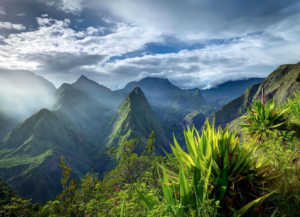 Berge Und Meer Südafrika MSC Armonia La Reunion2