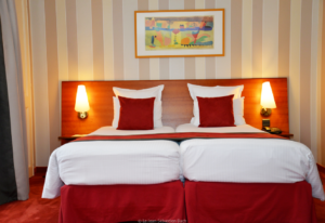 Reisen Aktuell Elsass Straßburg Hotel Le Jean Sebastien Doppelzimmer Deluxe Beispiel1