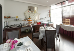 Reisen Aktuell Elsass Straßburg Hotel Le Jean Sebastien Frühstücksraum