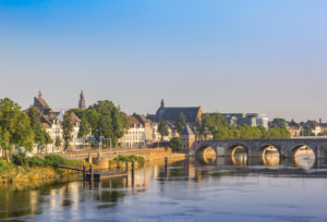 Reisen Aktuell Maastricht Servaas Brücke