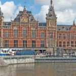Trendtours Rhein Ins Blütenmeer Amterdam Bahnhof
