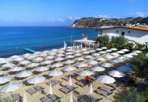 Berge Und Meer Italien Scoglia Della Galea Strand