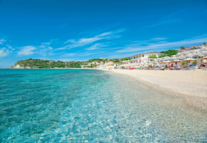 Berge Und Meer Italien Scoglia Della Galea Strand1