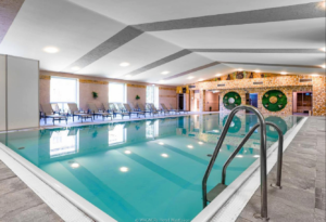 Reisen Aktuell Bischofsmais Wagners Hotel Wastelsäge Hallenbad