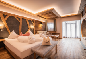 Reisen Aktuell Tirol Bergresort Seefeld Doppelzimmer Steinbock Beispiel