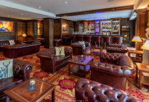 ReisenAktuell Bayerischer Wald Robenstein Aktivhotel Bar Beispiel