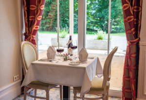 ReisenAktuell Bayerischer Wald Robenstein Aktivhotel Restaurant Beispiel