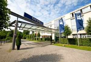 ReisenAktuell Potsdam Dorint Hotel Außenansicht