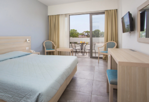ReisenAktuell Rhodos Hotel Niriides Doppelzimmer Beispiel
