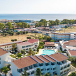 ReisenAktuell Rhodos Hotel Niriides Luftaufnahme