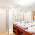 ReisenAktuell Usedom Seetelhotel Nautic Usedom Badezimmer Beispiel