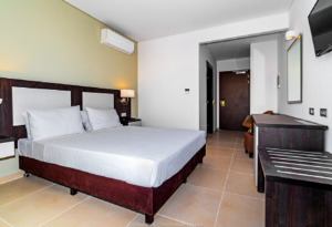 ReisenAktuell Zakynthos Hotel White Olive Premium Laganas Doppelzimmer Beispiel