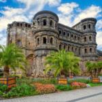 Reisen Aktuell Arielle Royal Malerische Mosel Trier Porta Nigra Reisen Aktuell Arielle Royal Malerische Mosel Trier Porta Nigra